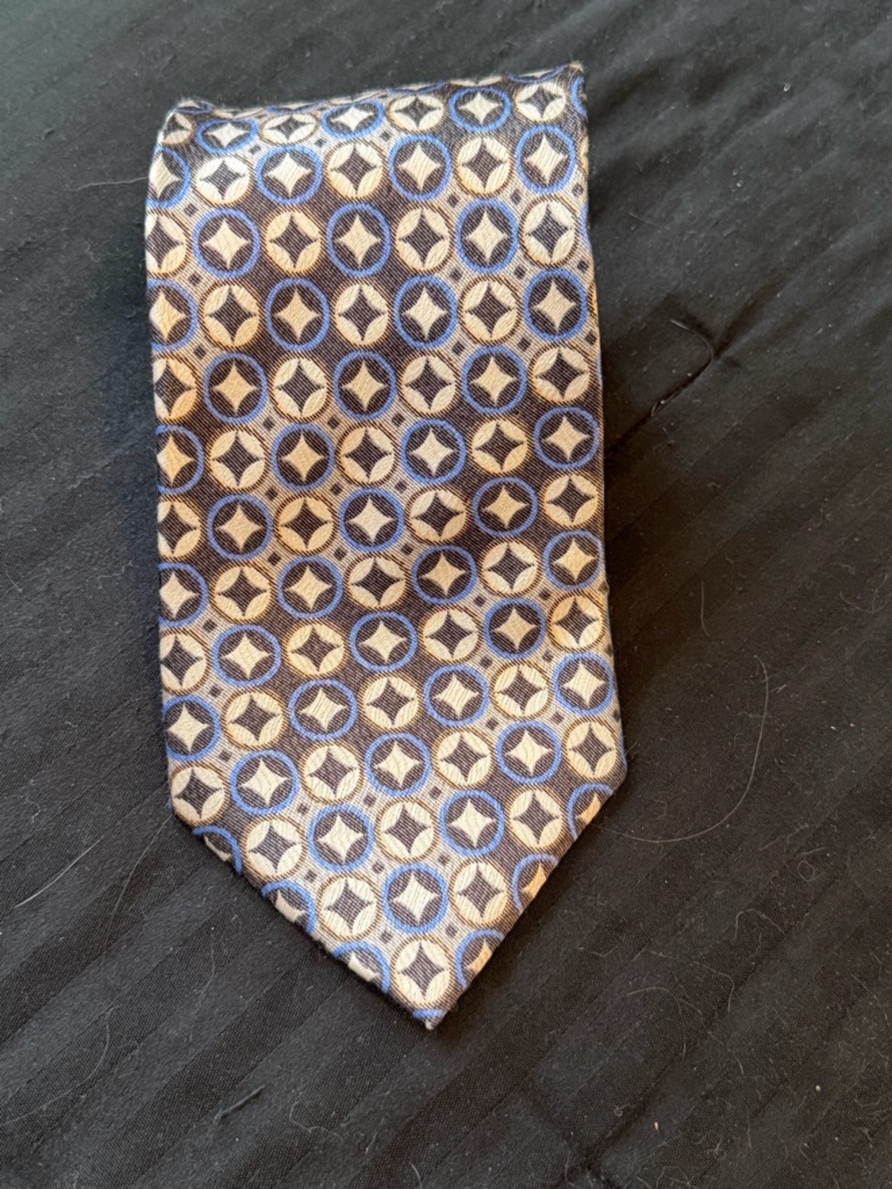 Classic Geometric Silk Tie in Black, Blue and Silver